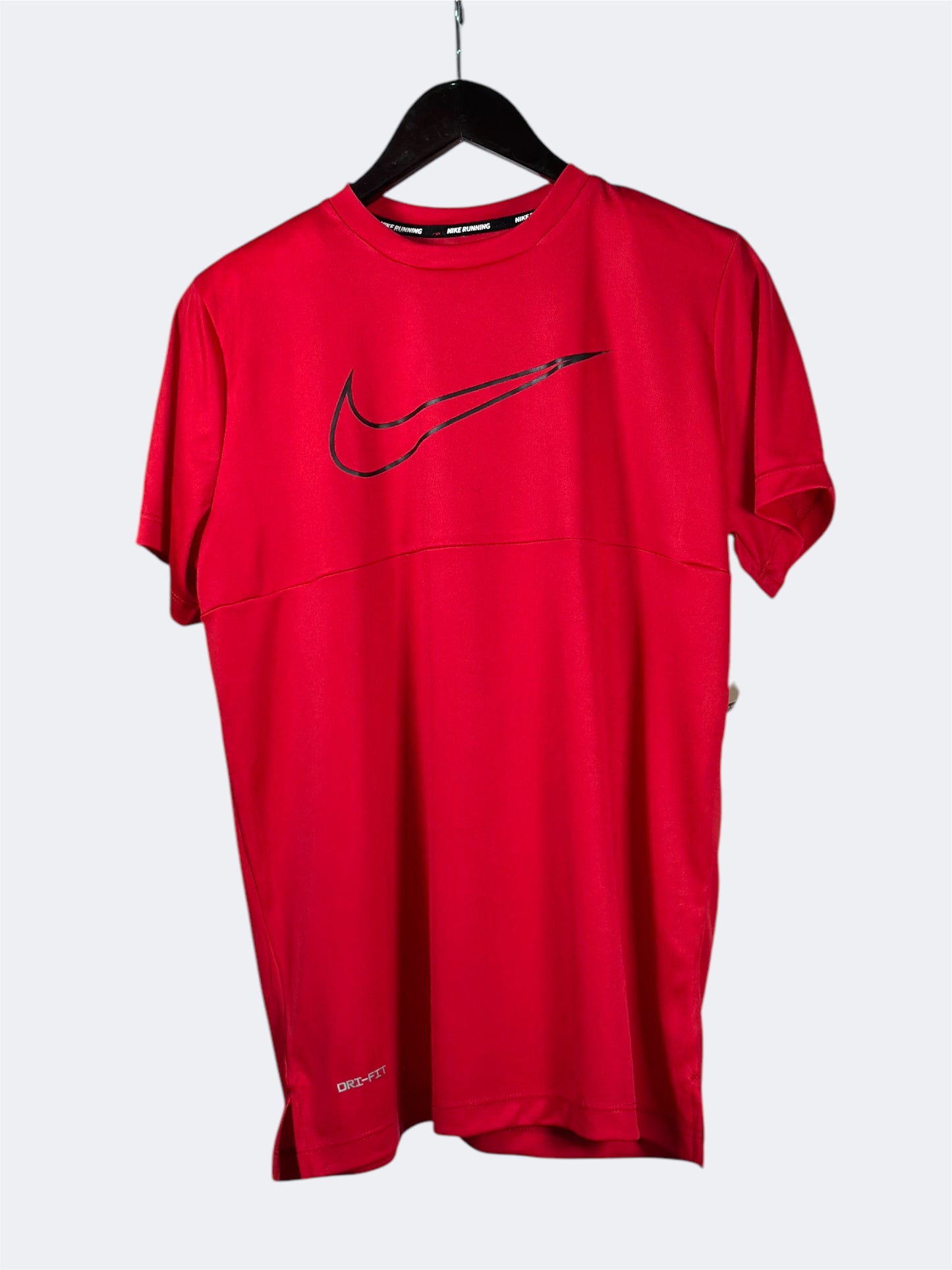 Camiseta deportiva silueta