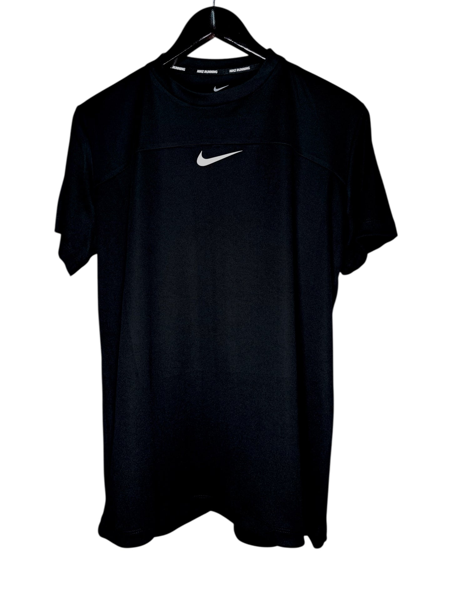 Camiseta Nike con corte