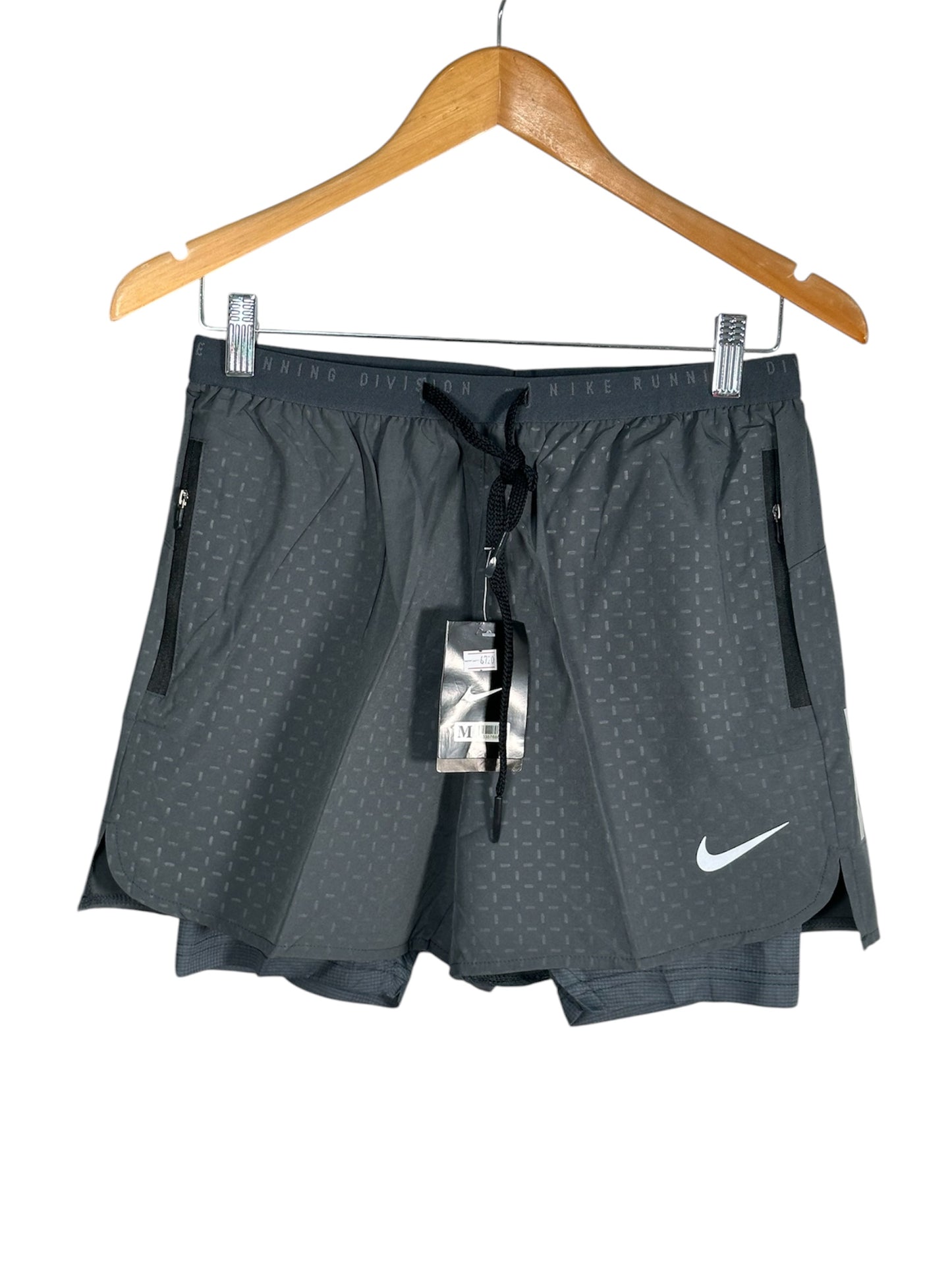 Short Nike con licra