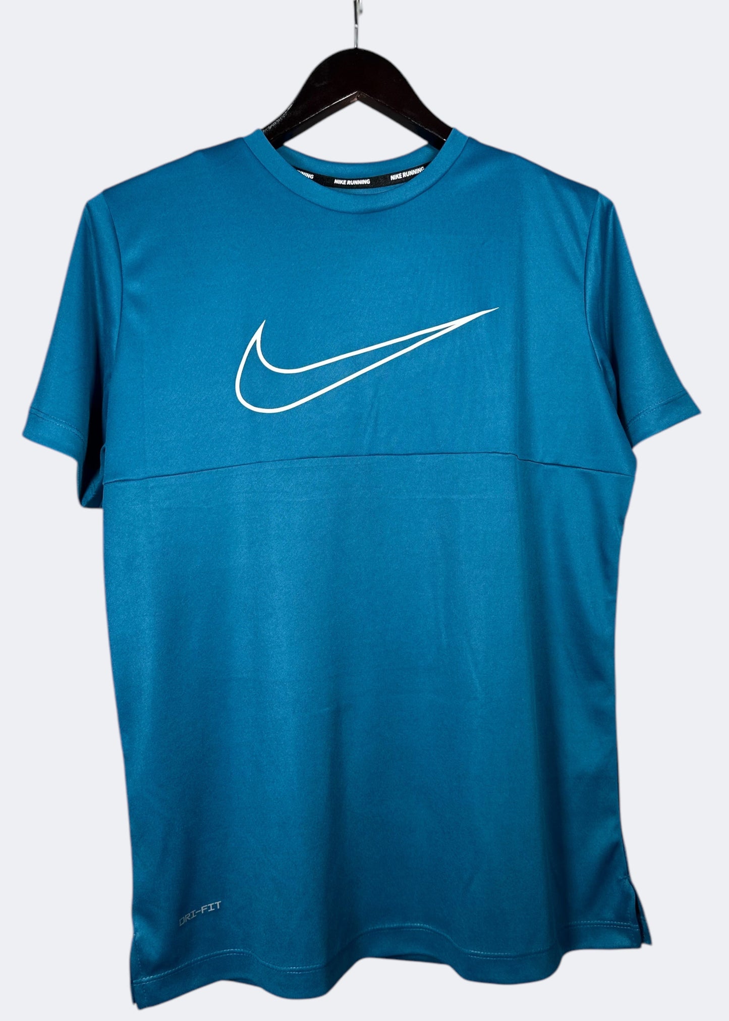 Camiseta deportiva silueta